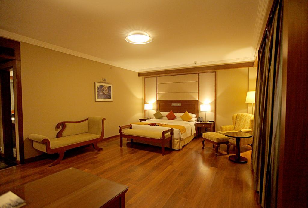Asiana Hotel Chennai Exterior photo