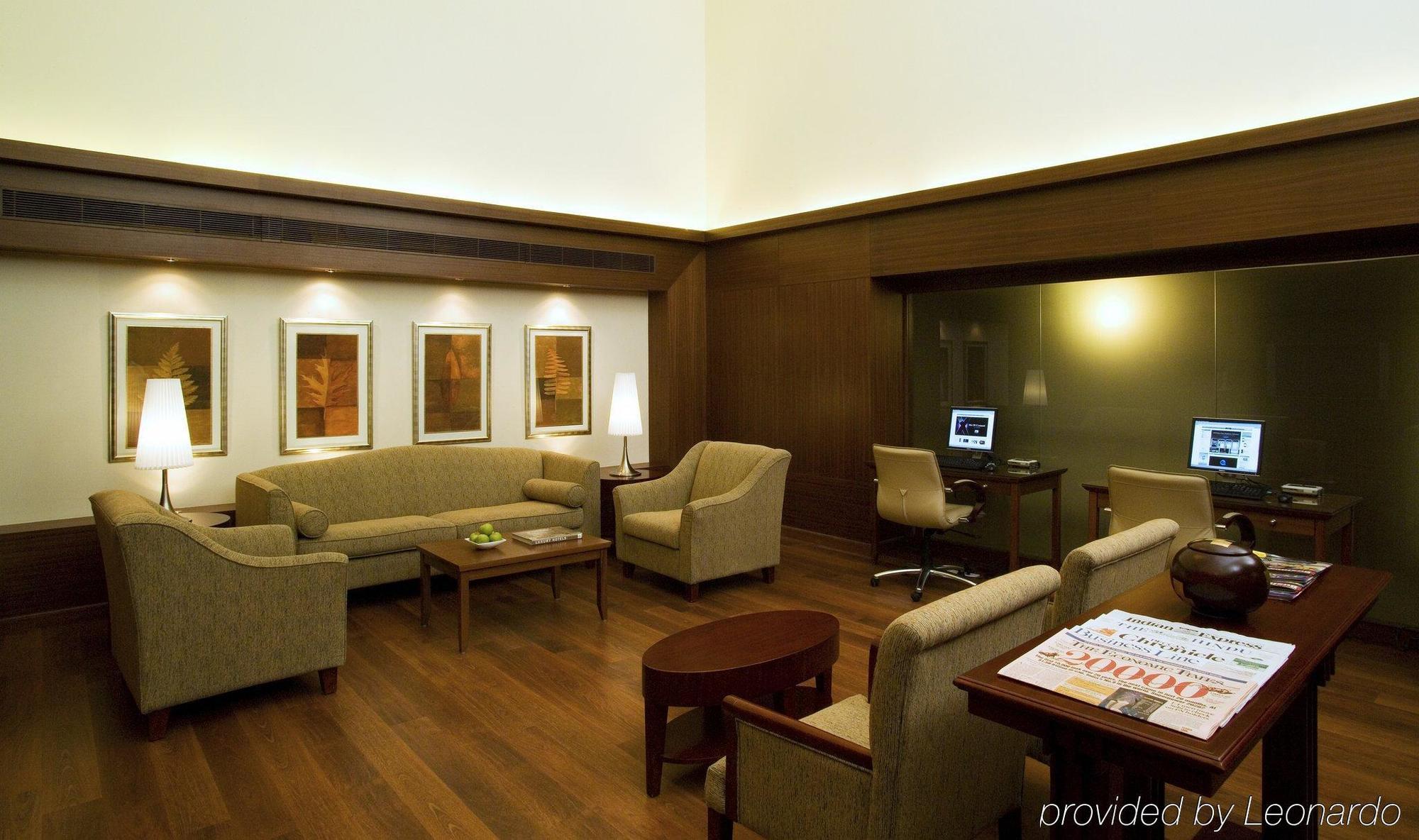 Asiana Hotel Chennai Room photo
