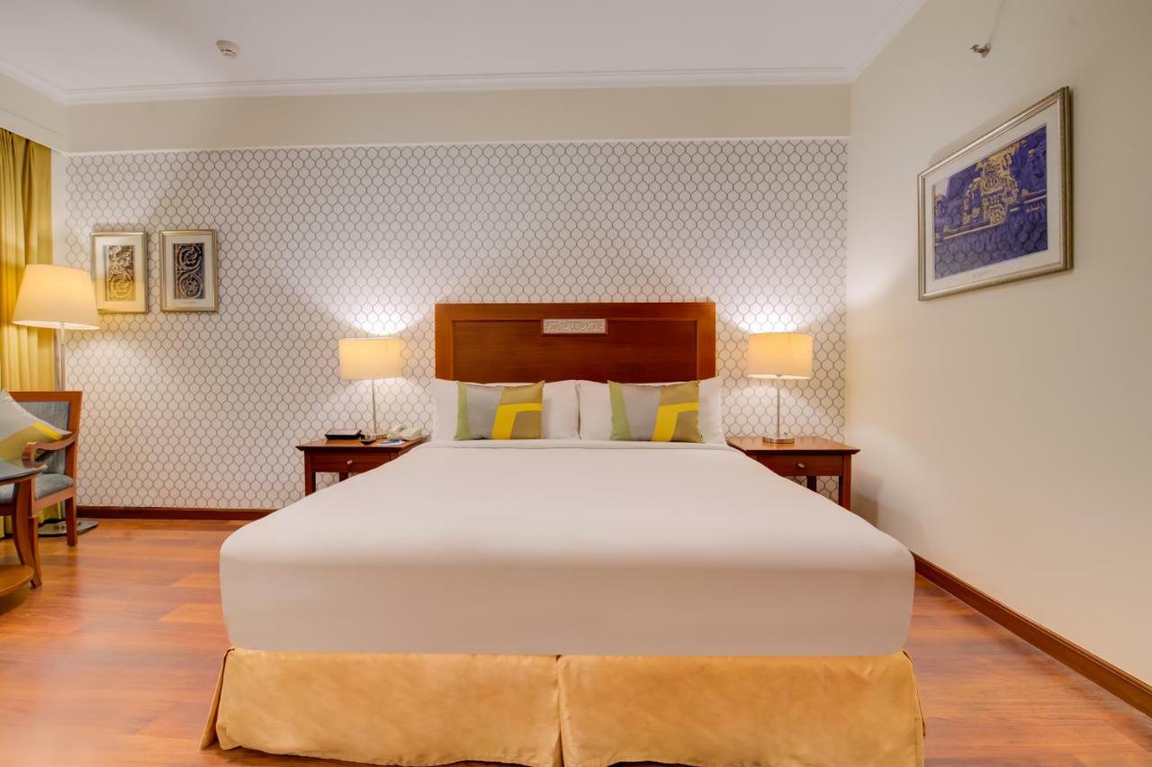 Asiana Hotel Chennai Exterior photo